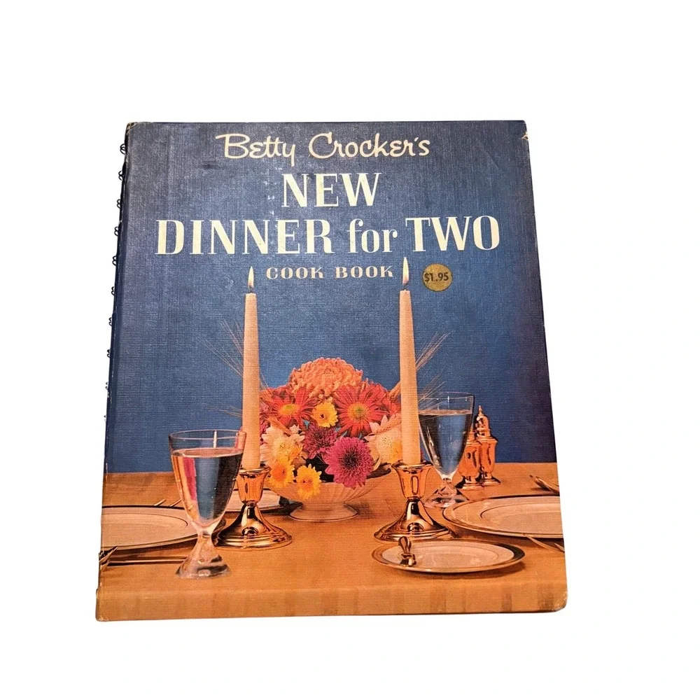 Vtg 1964 Betty Crocker New Dinner for Two Cook Book Retro Mid Century Decor Gift